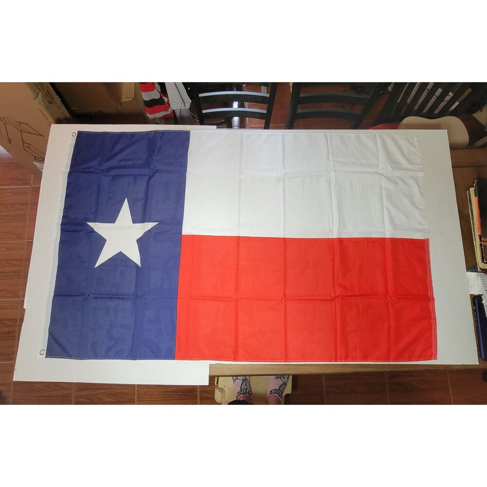 Texas Flag 4'9" X 2'10" Nylon